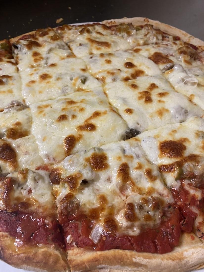 Carsons Corner Pizzeria and more